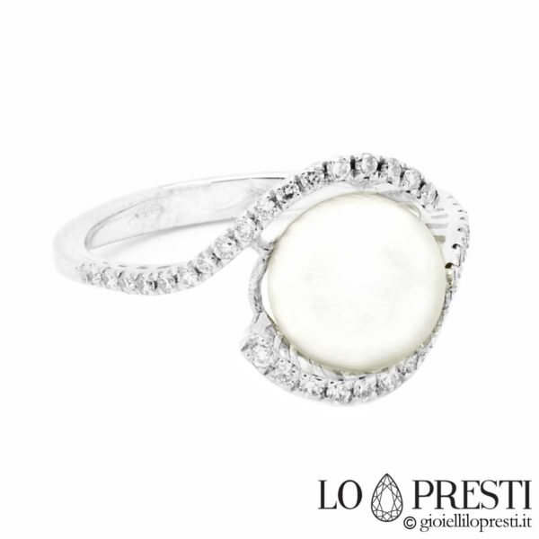 Bague-en-or-blanc-18 carats-avec-perle-de-culture-japonaise-diamants-brillants