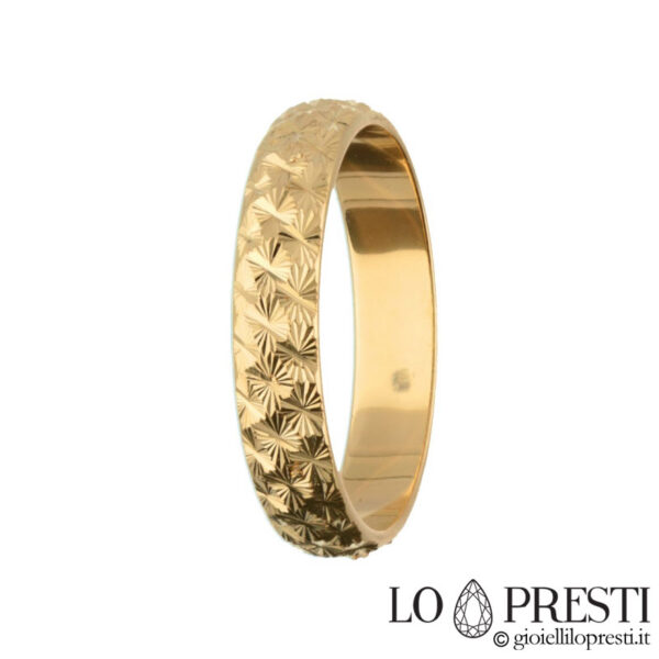Персонализированное кольцо из желтого золота с водорослями