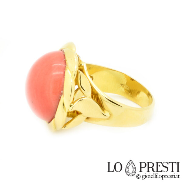 anel-coral-rosa-natural-ouro-18kt-feito à mão