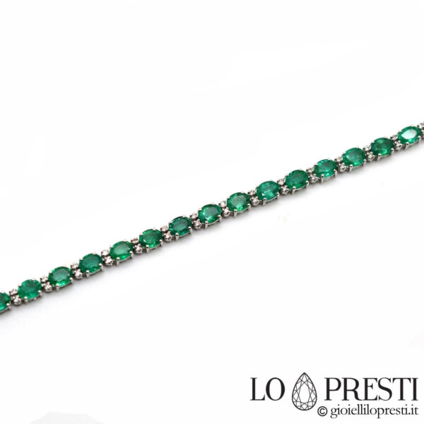 tennis bracelet na may natural na mga esmeralda at diamante sa 18kt puting ginto