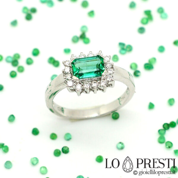 anel com esmeralda zâmbia natural e diamantes anel com lapidação esmeralda natural 1 ct