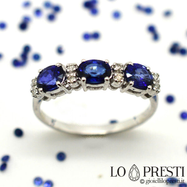 anello con zaffiri e diamanti trilogy con zaffiri-ring with sapphires and diamonds trilogy with sapphires