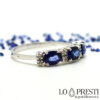 anello trilogy con zaffiri blu e diamanti ct.1.23-trilogy ring with blue sapphires and diamonds ct.1.23