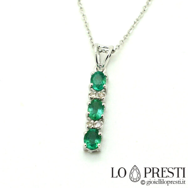 ciondolo pendente con smeraldi zambia diamanti pendant with Zambia emeralds diamonds