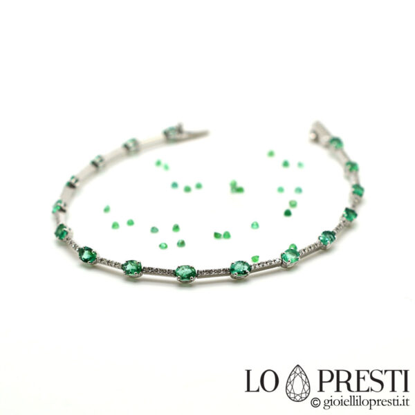 tennis bracelet with certified brilliant diamonds and natural emeralds