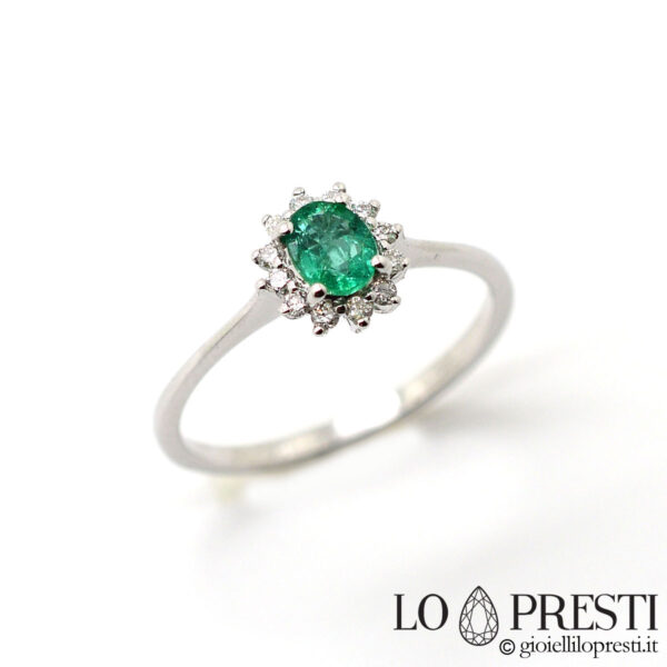 anéis com esmeralda e diamantes anel com esmeralda e diamantes em ouro branco 18kt