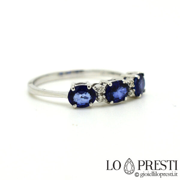 Ring with sapphires and diamonds, Veretta model
