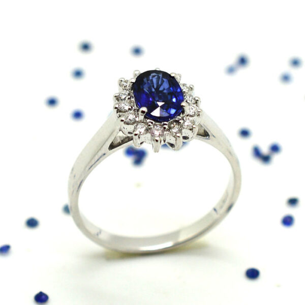 anello con zaffiro e diamanti brillanti anello con zaffiri e diamanti gioielli con zaffiro oro bianco