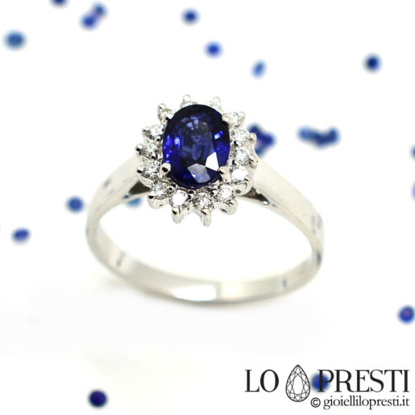 Ring mit Saphir und Diamanten. Weißgoldringe mit Saphir und Brillantdiamanten. Ring mit blauem Saphir