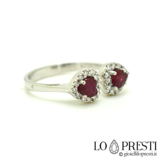 anello con rubino forma cuore e diamanti brillanti oro bianco 18kt