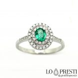 anello con smeraldo e diamanti brillanti oro bianco 18kt
