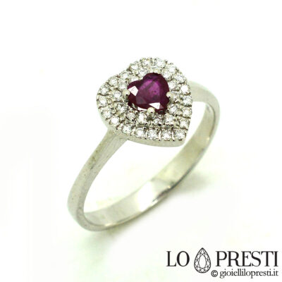 Heart ring with ruby ​​and diamonds