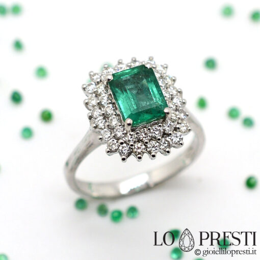 anello anelli con smeraldo smeraldi e diamanti brillanti oro bague avec émeraude naturelle et diamants brillants