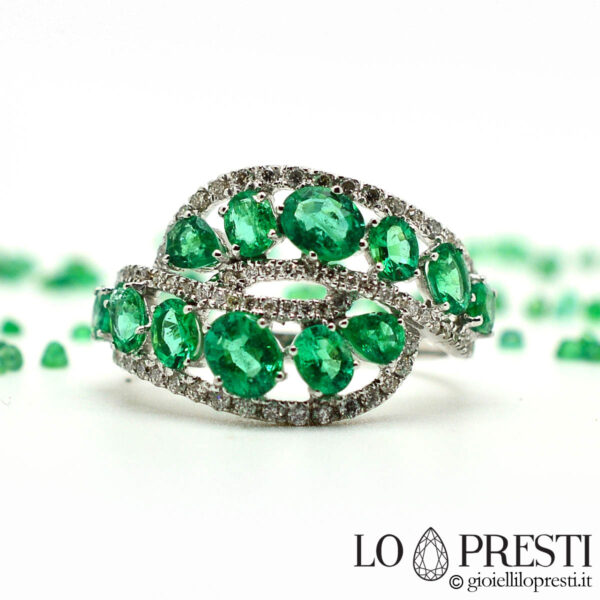 double-band-cocktail-ring-gold-emeralds-brilliant-diamonds