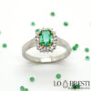 18kt gold ring with emerald, emeralds, natural diamonds