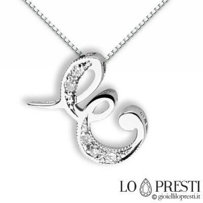 collier pendentif lettre initiale et pendentif initiale cursive en or blanc et diamants brillants fabriqués à la main