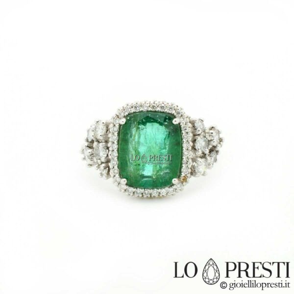 Anillos de mujer con esmeralda natural auténtica y diamantes brillantes hechos a mano y personalizables.