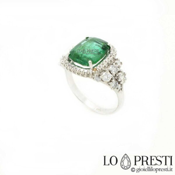 anello con smeraldo smeraldi e diamanti brillanti anelli anniversario smeraldo