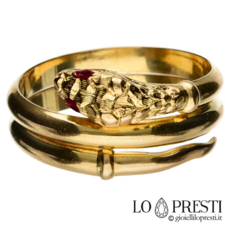 Мужское кольцо со змеей из желтого золота 18 карат