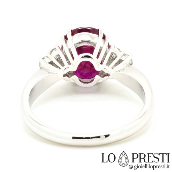 ring with diamonds and rubies ruby ​​18kt white gold ring with natural ruby