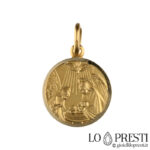 Médaille des fonts baptismaux en or jaune 18 ct