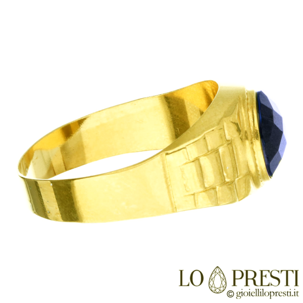 кольца для мужчин и женщин Pinky Chevalier из желтого золота 18 карат, полированное, с накаткой, с цирконом