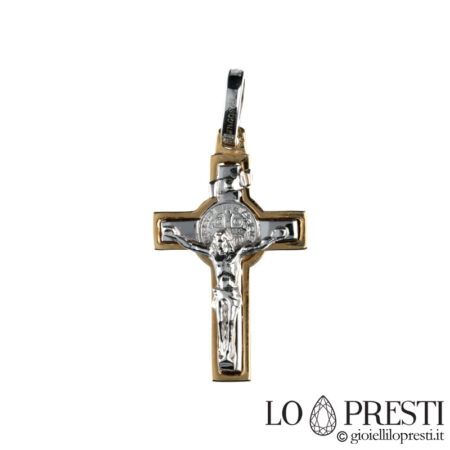 Croix avec le Christ, symbole religieux de la foi