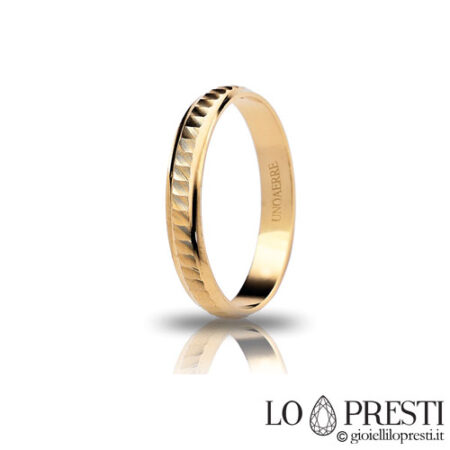 18kt yellow gold men's and women's wedding ring