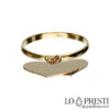 кольцо с висящими сердечками из желтого золота 18 карат
