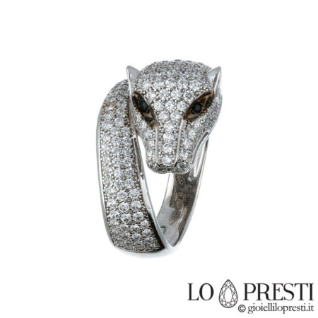 женское кольцо с пантерой из белого золота 18 карат