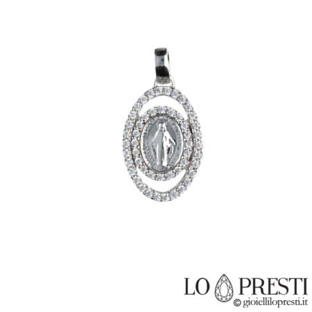 Immaculate sacred medal pendant in 18kt white gold