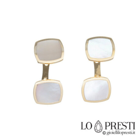 square cufflinks na may 18kt yellow gold mother-of-pearl