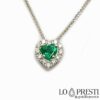 Collar y colgante con esmeralda natural talla corazón y diamantes talla brillante, certificado de garantía y caja de regalo.