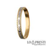 кольцо-кольцо-двухцветное-золото-бело-желтое-18 карат с рельефной гравировкой