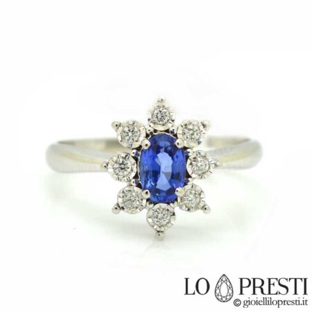 Bague élégante et raffinée avec saphir naturel et diamants taille brillant, finition raffinée pour mettre au mieux en valeur les pierres précieuses.
