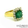 anel com esmeralda e diamantes lapidação brilhante IGI com certificação gemológica, produto artesanal.