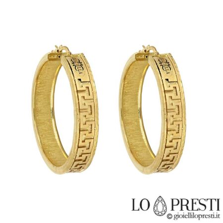 Hoop earrings Hoops in yellow gold, model with Greek key, with bayonet closure, polished and satin-finished.