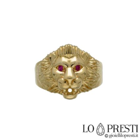 Ring with lion head in 18kt yellow gold, symbol of strength