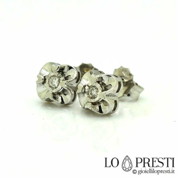 Elegante Ohrringe aus 18 kt Weißgold mit natürlichen Diamanten im Brillantschliff, ein zeitloses Schmuckstück, ideal für die Braut