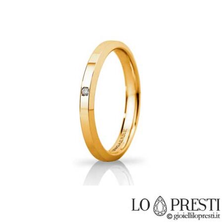 Обручальное кольцо Unaerre Hydra из белого или желтого золота 18 карат с бриллиантом, индивидуальная внутренняя гравировка. Товар доступен только под заказ. Гарантийный талон и подарочная упаковка.