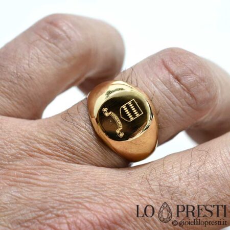 خاتم بيضاوي للرجال والنساء من الذهب الأصفر عيار 18 قيراطًا مخصص مع شعار النبالة