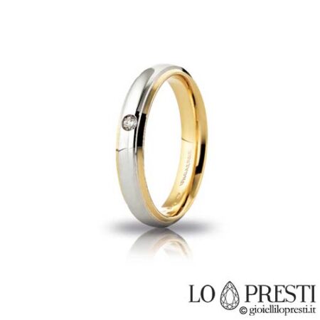 Unaerre Cassiopeia model wedding ring in 18 kt white and yellow gold with brilliant-cut diamond, personalized with internal engraving. Product available only on order. Warranty certificate and gift box.